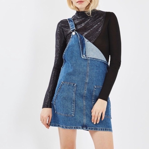 Topshop PETITE Dresses & Skirts - HP🎉🎉 Topshop MOTO overall denim dress size 4